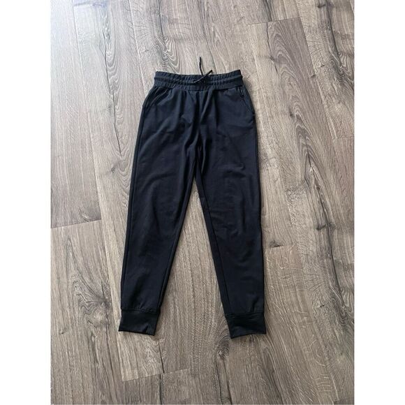 Runway Black Jogger Pants size M(8-10) Unisex /Comfortable/Working drawstring - Picture 2 of 5